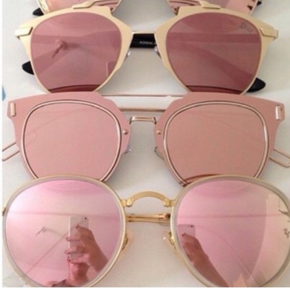❌SOLD❌2/$10 Rose Gold Reflective Sunglasses - Picture 4 of 4